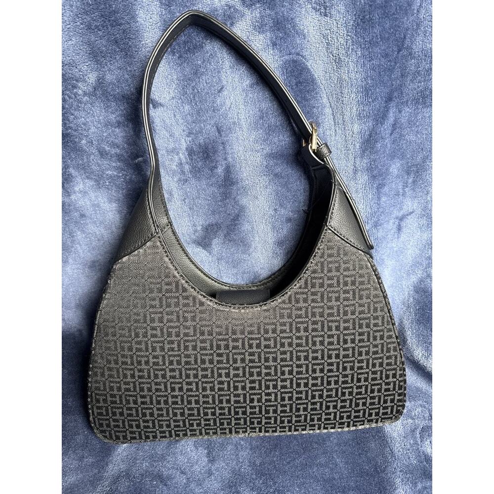 Tommy Hilfiger Monogram Shoulder Bag NWT - Picture 7 of 12